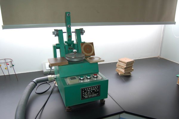 Abrasion-tester